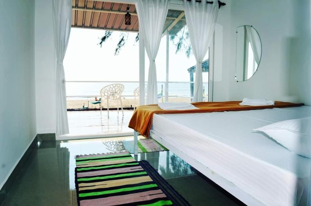Baywatch Beach Resort Patnem Canacona Esterno foto
